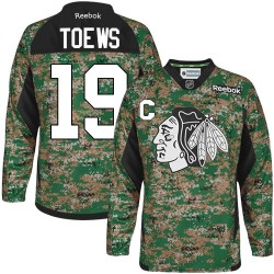 Jonathan Toews Chicago Blackhawks Reebok Authentic Veterans Day Practice Jersey (Camo)
