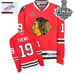 Jonathan Toews Chicago Blackhawks Reebok Authentic Autographed Home 2015 Stanley Cup Jersey (Red)