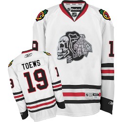 Jonathan Toews Chicago Blackhawks Reebok Authentic Skull Jersey (White)