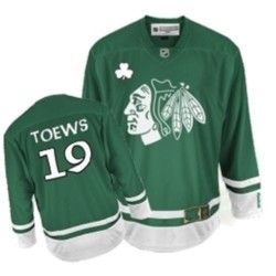 Jonathan Toews Chicago Blackhawks Reebok Youth Premier St Patty's Day Jersey (Green)