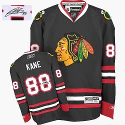 Patrick Kane Chicago Blackhawks Reebok Authentic Autographed Third Jersey (Black)