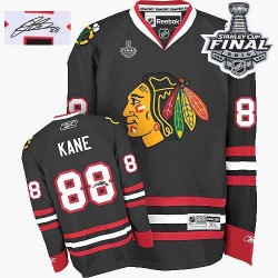 Patrick Kane Chicago Blackhawks Reebok Authentic Autographed Third 2015 Stanley Cup Jersey (Black)