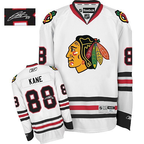 Patrick Kane Chicago Blackhawks Reebok Authentic Autographed Away Jersey (White)